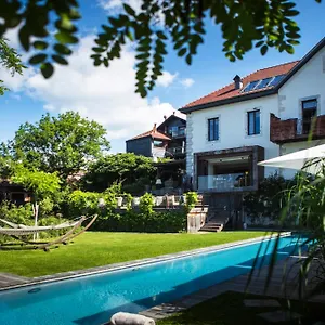 5* Отель Le Clos Des Sens